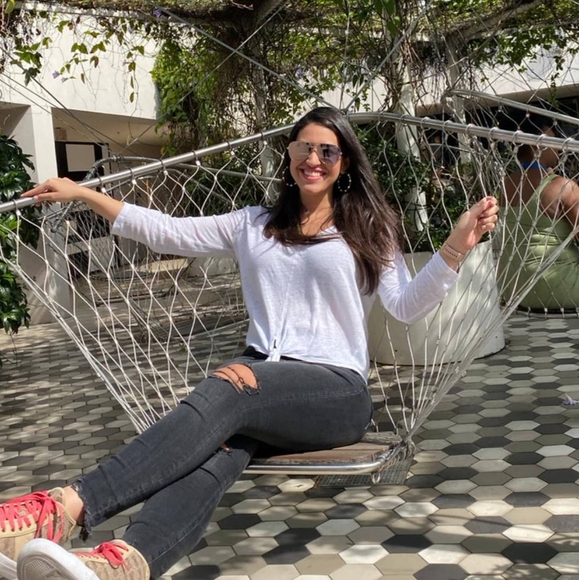 Meet your Posher, Diana - Picture 1 of 1